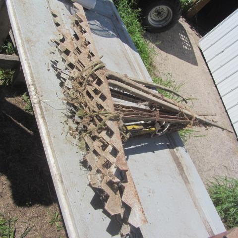 lot 298 image: Cow Kicker Bars