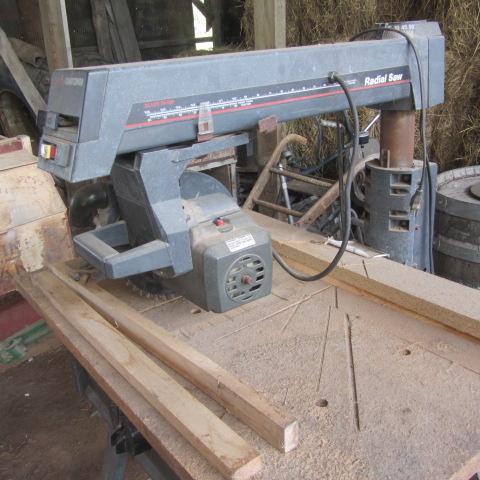 lot 3 image: Craftsman 10 Radial Arm Saw