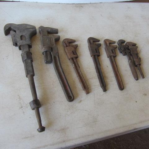 lot 30 image: Pipe & Monkey Wrenches