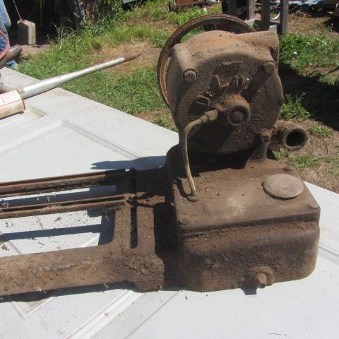 lot 307 image: DeLaval Pump
