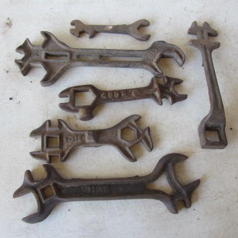 lot 32 image: Specialty & Implement Wrenches