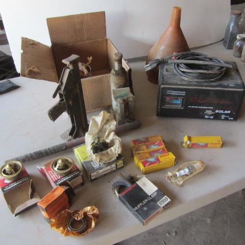 lot 375 image: Battery Charger, Bearings, Clamps