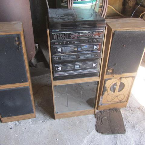 lot 402 image: Sound Design Stereo