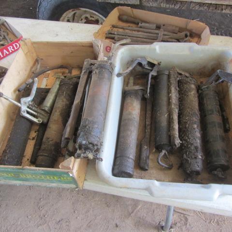 lot 80 image: Grease Guns