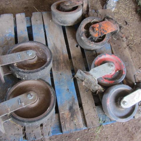 lot 9 image: Equipment Dolly Wheels