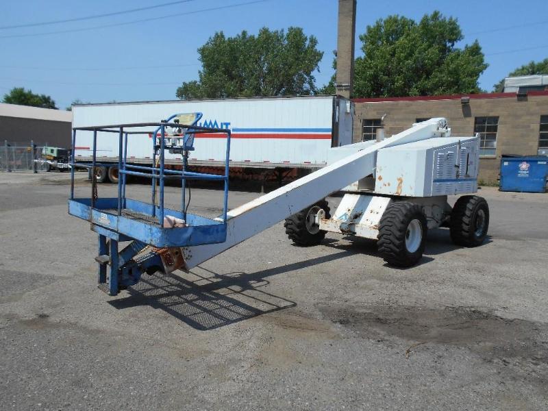 lot 1 image: Marklift Boom Lift. 62 Working Height. Works
