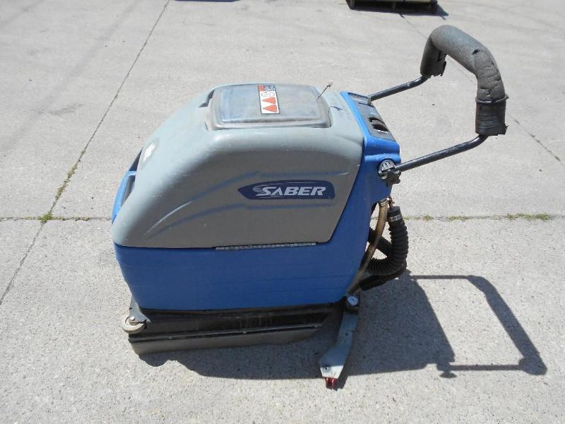 lot 11 image: Windsor SC-17 Floor Scrubber.