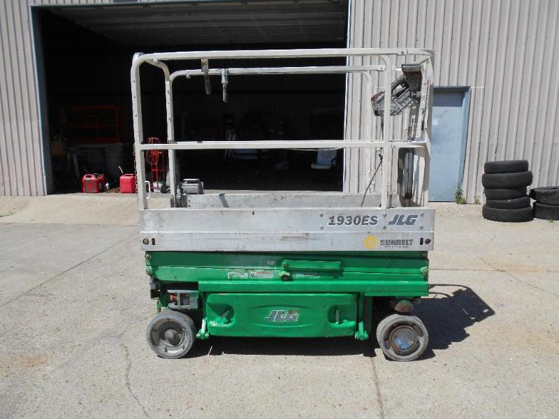 2007 JLG 1930ES Scissorlift. Works.