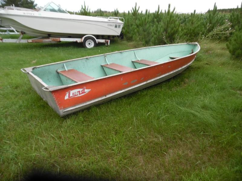 1974-lund-boat-we-sell-your-stuff-inc-auction-176-k-bid