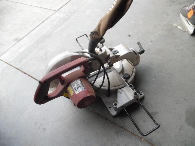lot 13 image: Compound sliding mitre saw