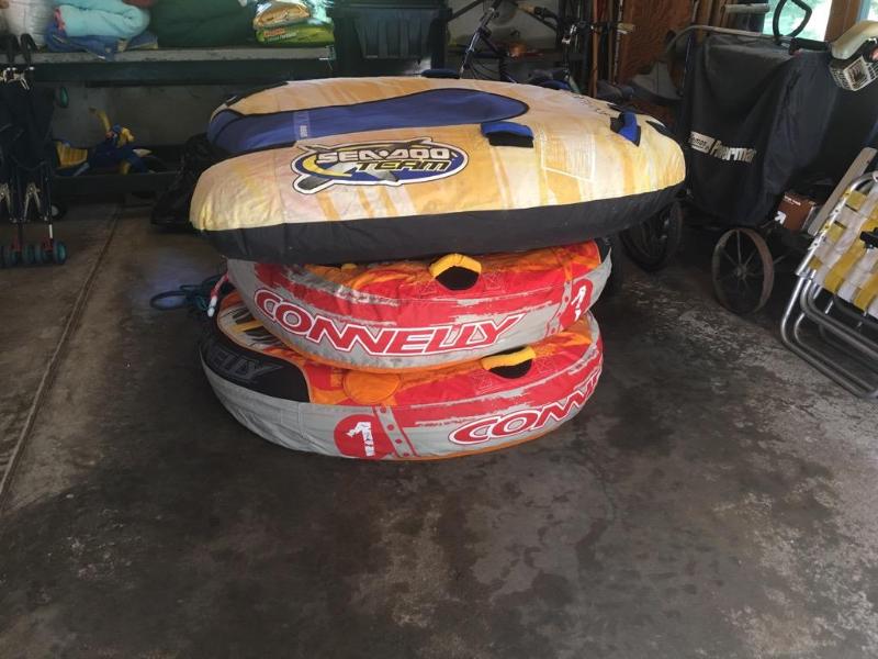 lot 9 image: 3 Lake Tubes...