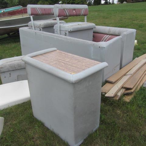 lot 52 image: Pontoon Furniture