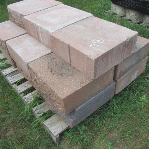 lot 78 image: Retaining Block