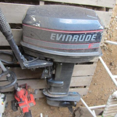 lot 80 image: Evinrude 25hp Outboard