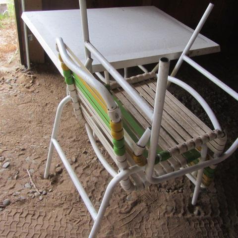 lot 86 image: Patio Table & 8 Chairs