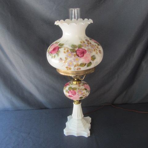 lot 11 image: Hand Painted Kerosene Table Lamp