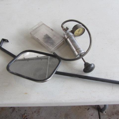 lot 132 image: Computer & Vacuum Tester