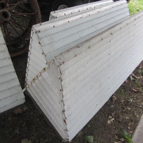 lot 146 image: Aluminum Awnings