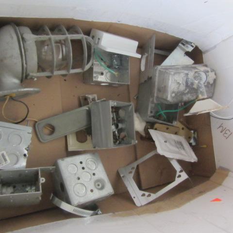 lot 161 image: Electrical Supplies, Door Hinges
