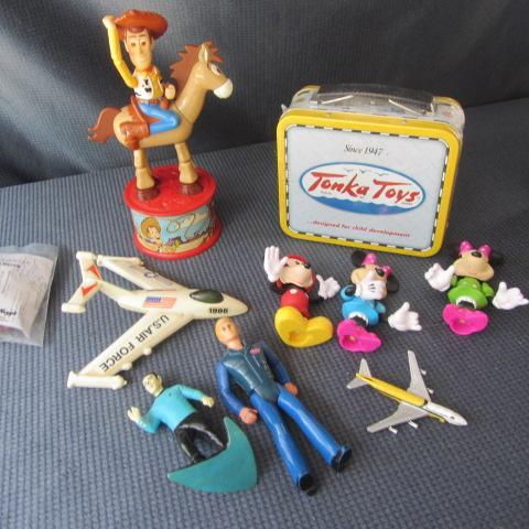 lot 170 image: Toy Story, Tonka, Star Trek