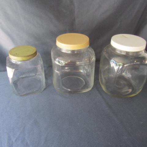 lot 20 image: Vintage Square Coffee & Cookie Jars