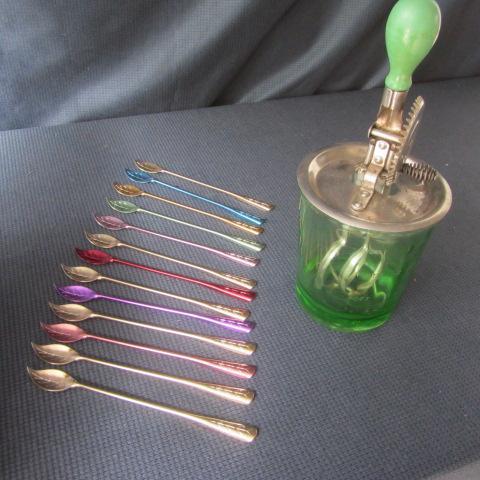 lot 202 image: Green Depression Beater Jar, Aluminum Ice Tea Spoons