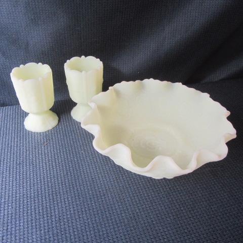lot 203 image: Fenton Satin Glass