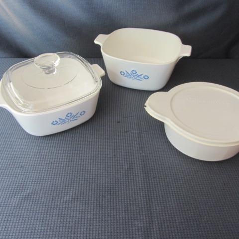 lot 68 image: Corningware Casseroles