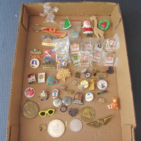 lot 94 image: Lapel Pins