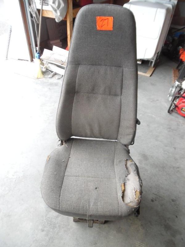 lot 27 image: Suspension seat