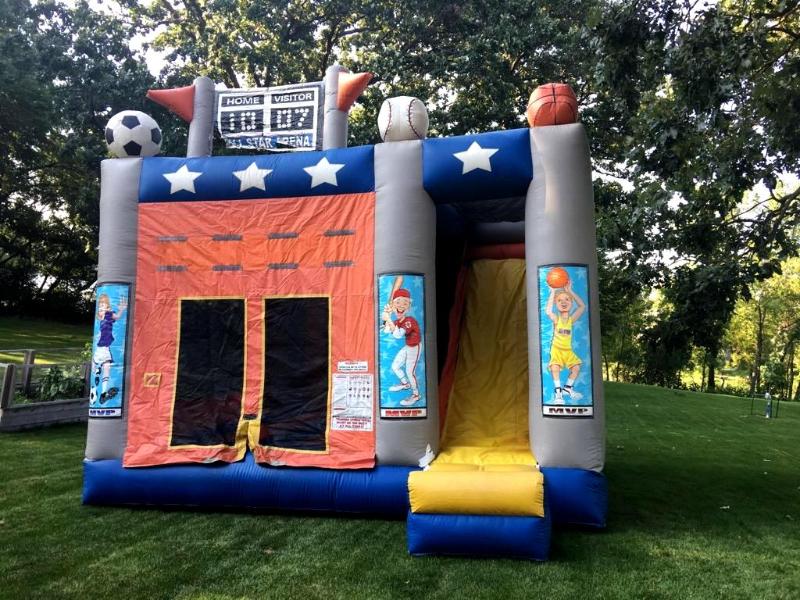 Sports Themed Inflatable Bouncy House Combo (...