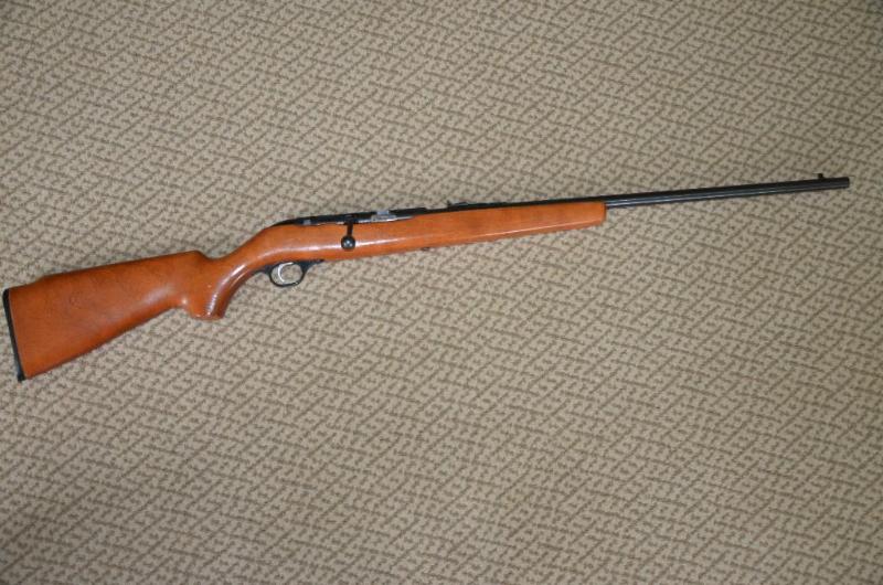 lot 116 image: Rifle