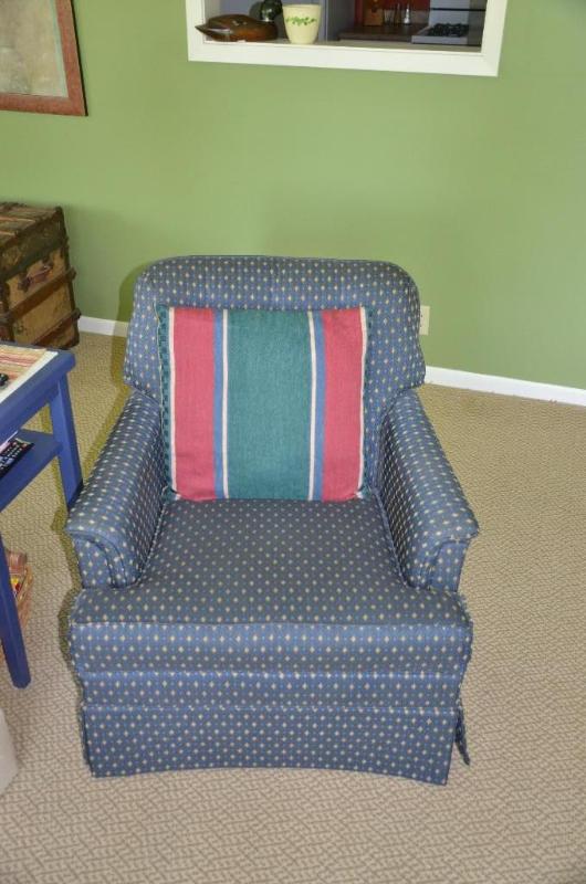lot 127 image: Teflon coated stuffed chair....