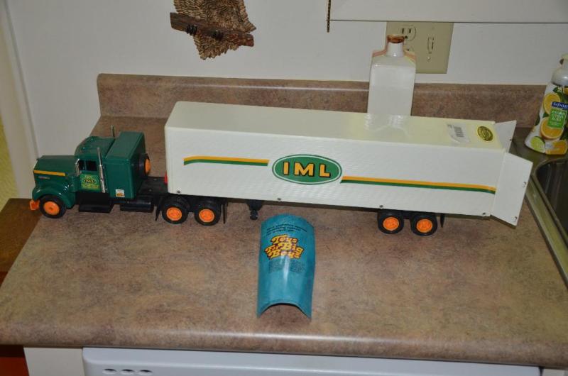 lot 228 image: ILM semi trailer 27" and decanter...