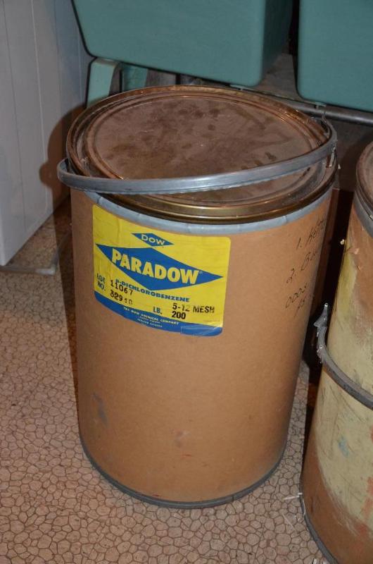 4 vintage cardboard shipping barrels 29x20&qu... Antiques, Lures
