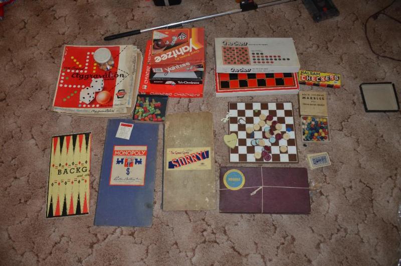 lot 174 image: Vintage games - Monopoly wood pieces, Sorry, ...