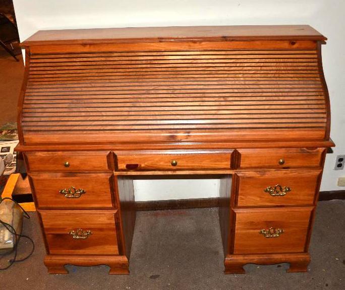 lot 8 image: Wood roll top desk in great condition 53x20x4...