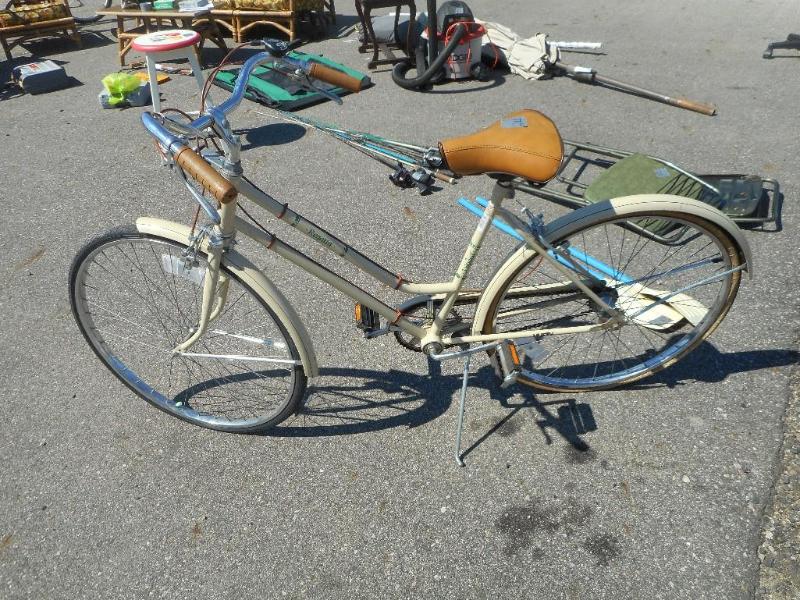 Womens 3 speed bike