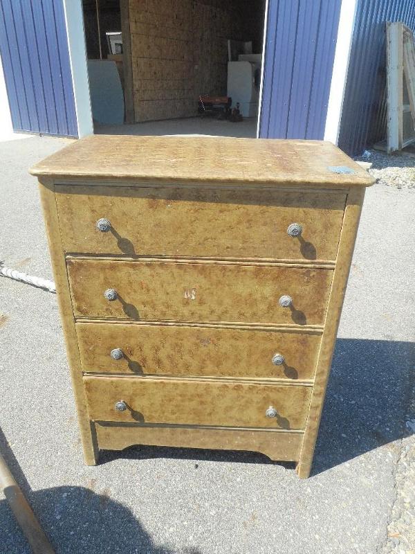 Vintage dresser