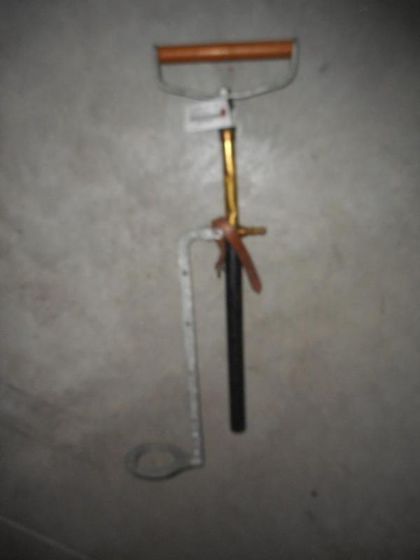 lot 19 image: Used Danish Military Surplus Hand Pump without Hose