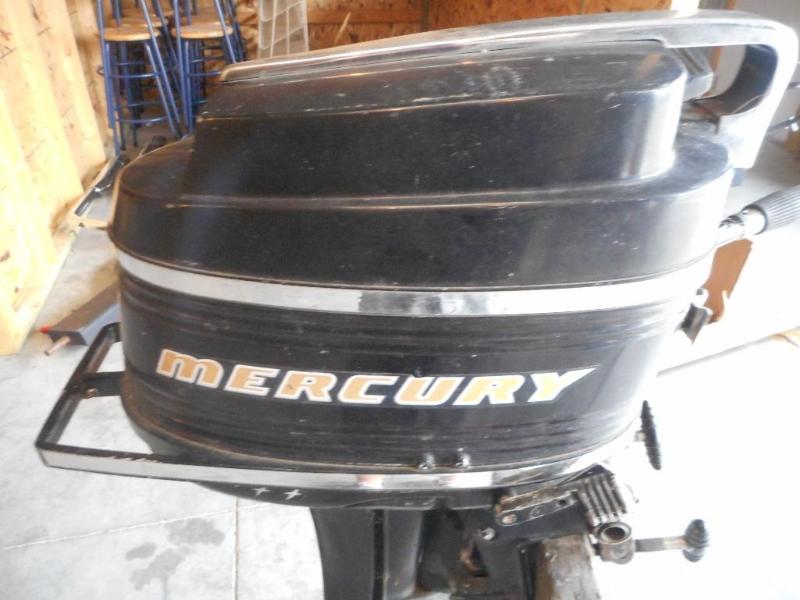 Mercury Outboard Motor