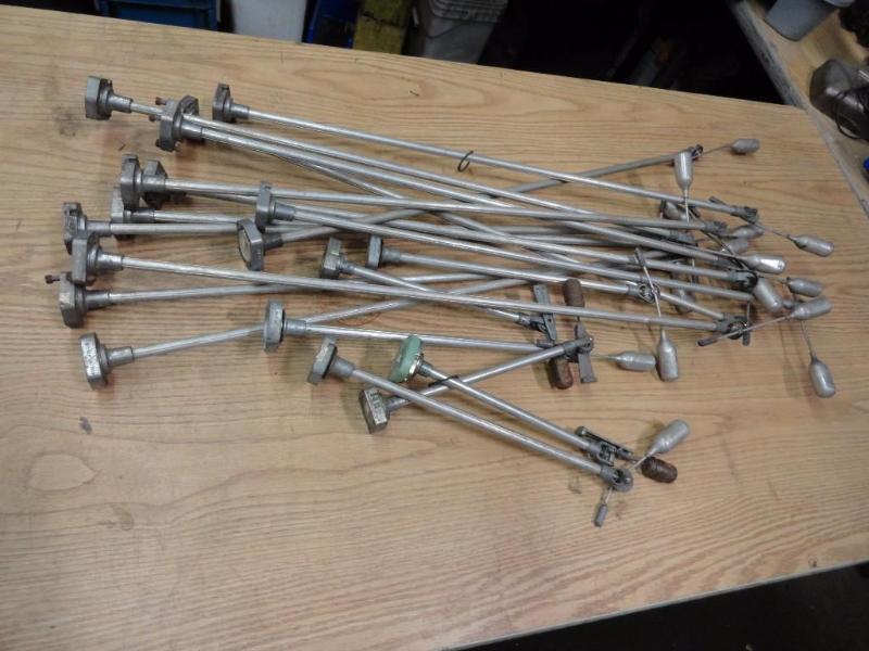 lot 171 image: (18) Assorted Vertical Cylinder Percent Total...
