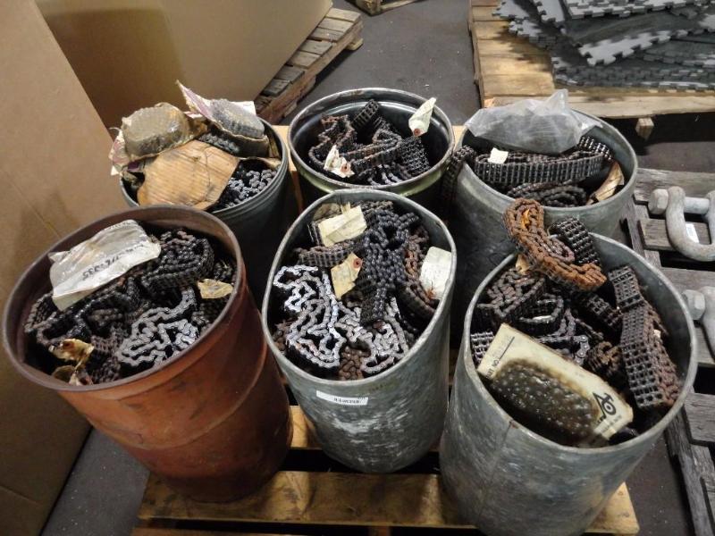 lot 201 image: Assorted Arctic Cat Drive Chains, 116-235, 6-...