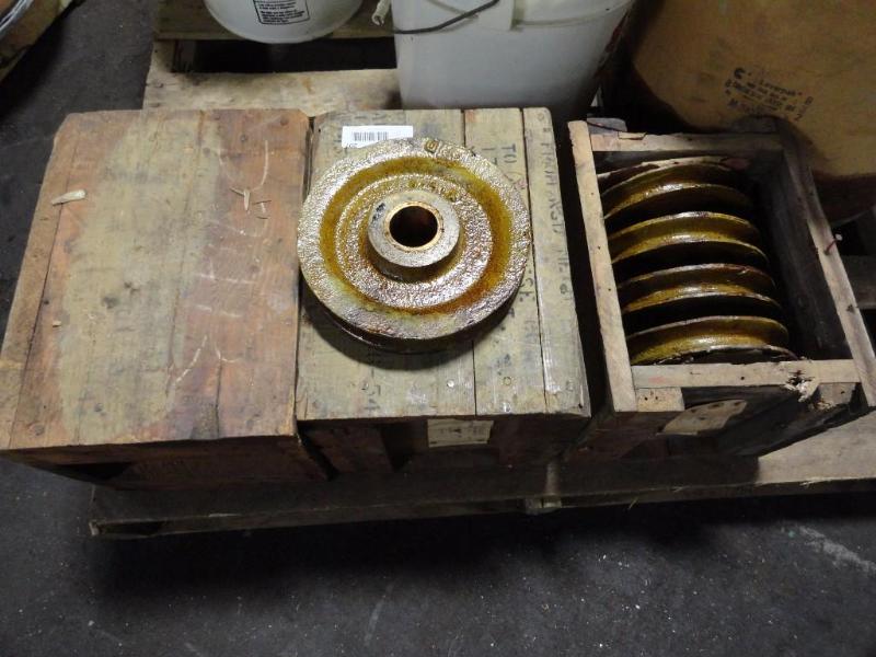 lot 207 image: Assorted Pully Hibs...