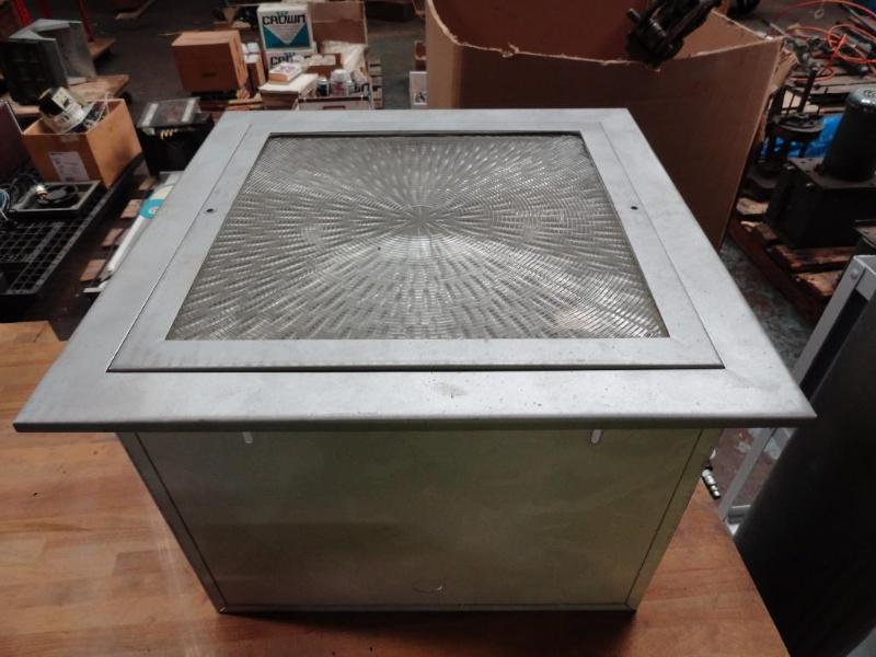 lot 225 image: Light Enclosure, 120V, Standard Socket, 300 W...