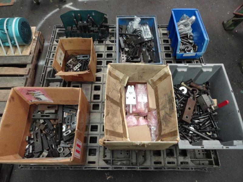 lot 289 image: Pallet of Assorted Hold Down Tooling and Hard...