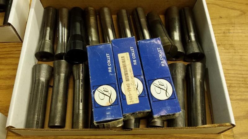 lot 32 image: (22) Assorted R8 Collets, 316" to 34&q...