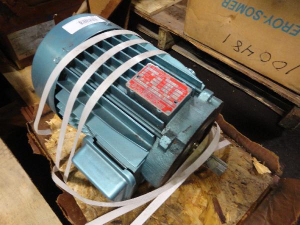 lot 355 image: NEW Leroy Somer Electric Motor, 2 HP, 200230...