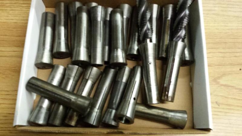 lot 36 image: (22) Assorted R8 Collets...