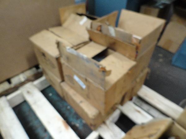 lot 384 image: (8) W5 Chain Pipe Holders...